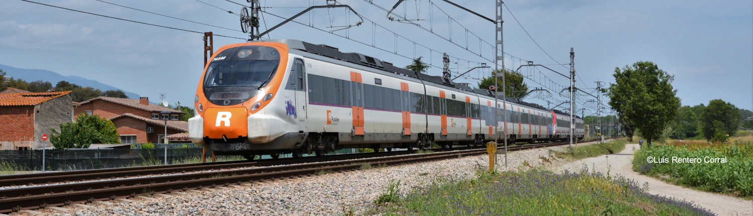 R2 Nord Train Barcelona Airport