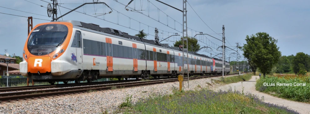 R2 Nord Train Barcelona Airport